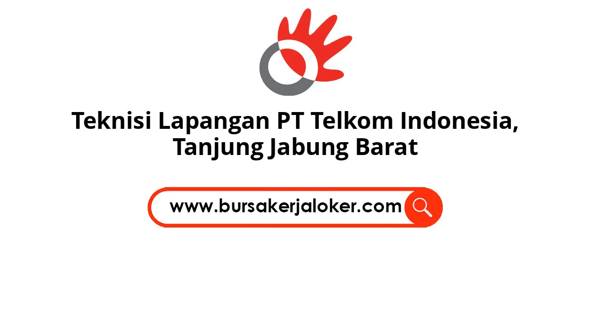 Teknisi Lapangan PT Telkom Indonesia, Tanjung Jabung Barat bekerja.